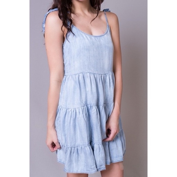 Rails Freya Dress Chambray Tiered Ruffle Spaghetti Strap Tencel Size Medium - Picture 2 of 10